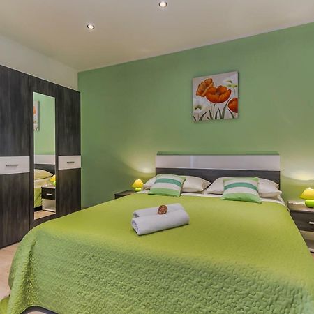 Apartment Adriano ボル エクステリア 写真